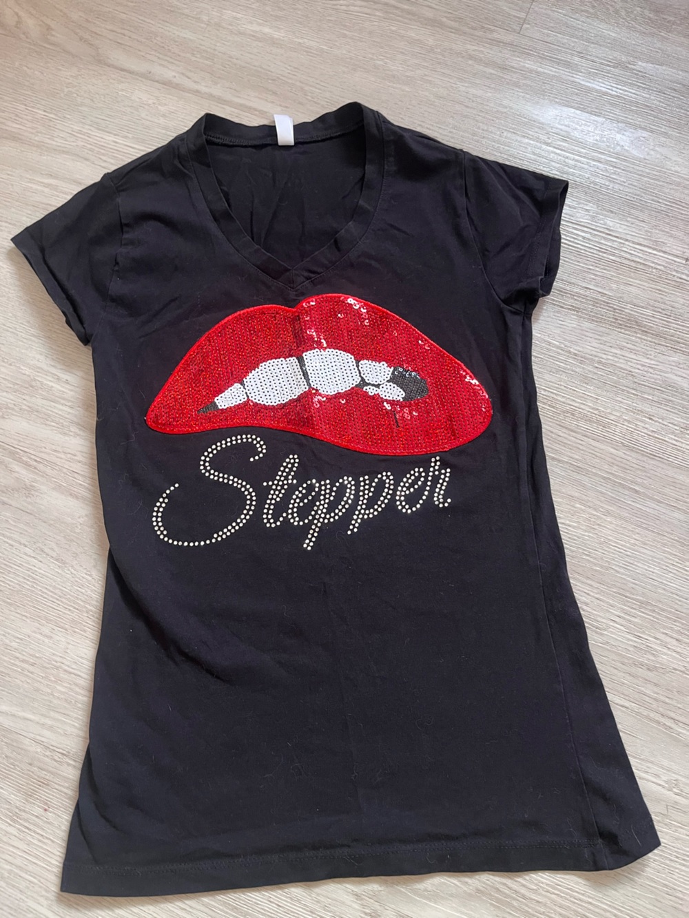 Reserved Black Cotton Grapic Rhinestone Tee Small